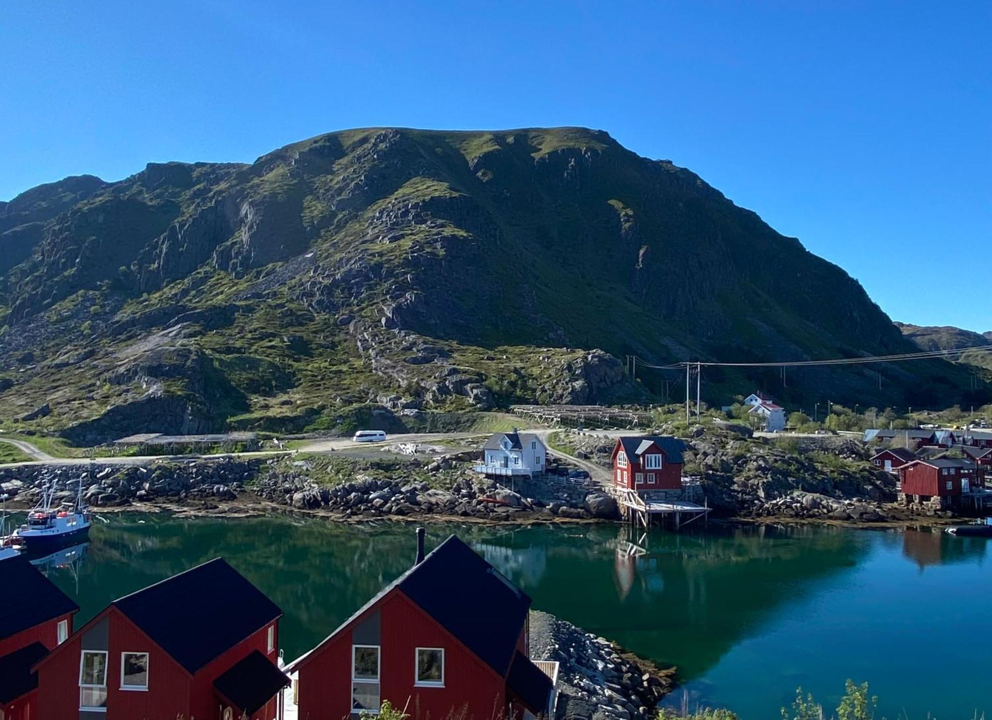 Superior Cabin Ballstad Lofoten Buitenkant foto